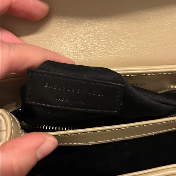 Yves Saint Laurent Beige Quilted Crossbody Bag - Picture 5 of 8